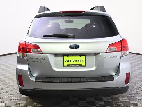 Used 2013 Subaru Outback 2.5i Premium image 5