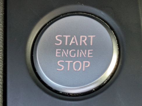 Used 2021 Audi A4 2.0T Premium Plus w/ Premium Plus Package image 33