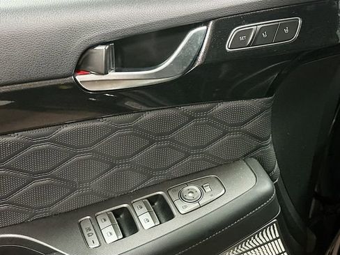 Used 2020 Hyundai Palisade Limited image 19