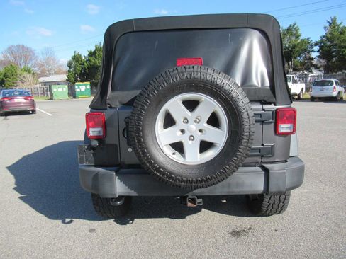 Used 2016 Jeep Wrangler Unlimited Sport w/ Quick Order Package 24S image 6