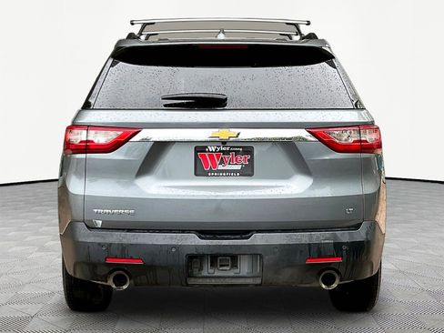 Used 2019 Chevrolet Traverse LT w/ LPO, Floor Liner Package FWD image 5