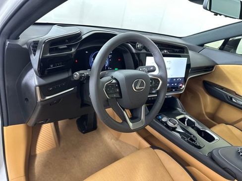 Used 2025 Lexus RZ 450e image 13