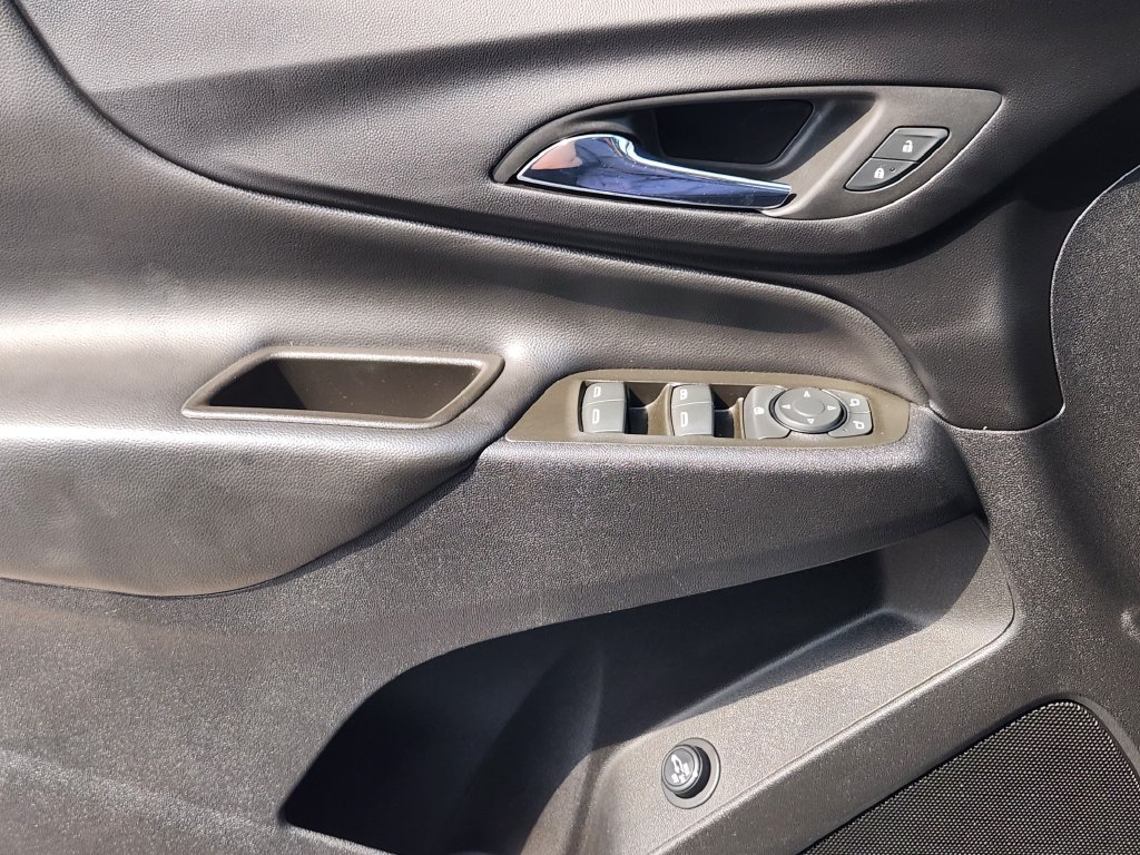 Used 2023 Chevrolet Equinox LT FWD image 24