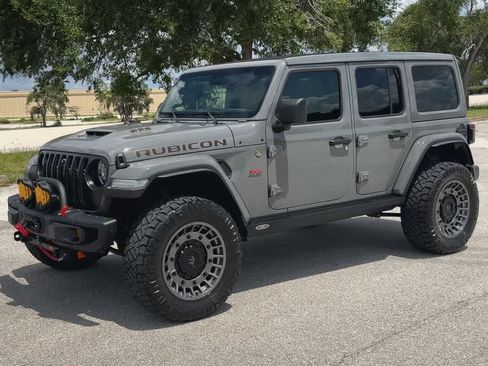 Used 2021 Jeep Wrangler Unlimited Rubicon w/ Trailer Tow Package AWD/4WD image 4