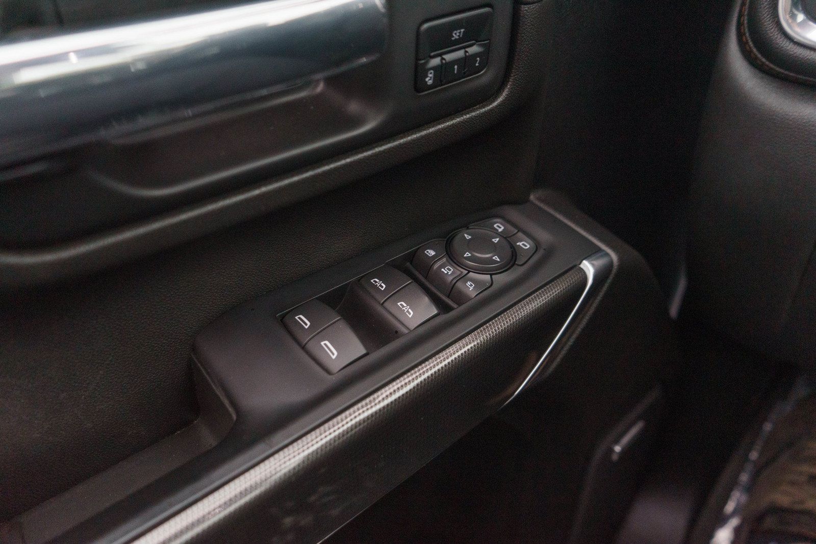 Used 2023 GMC Sierra 2500 AT4 w/ AT4 Preferred Package AWD/4WD image 27