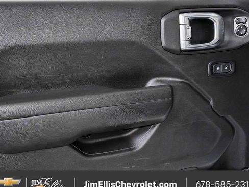 Used 2023 Jeep Wrangler Unlimited Sport AWD/4WD image 6
