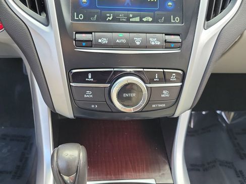 Used 2016 Acura TLX FWD image 20