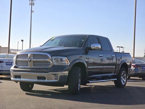 Used 2016 RAM 1500 Laramie image 8