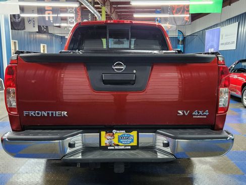 Used 2014 Nissan Frontier SV image 61