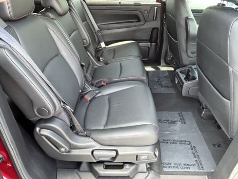 Certified 2024 Honda Odyssey Sport image 11