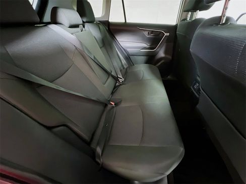 Certified 2025 Toyota RAV4 LE image 24