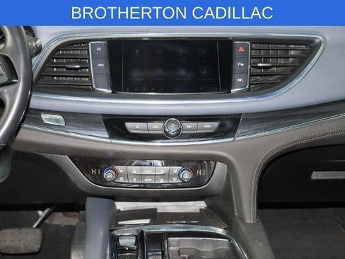 Used 2024 Buick Enclave Premium AWD/4WD image 21