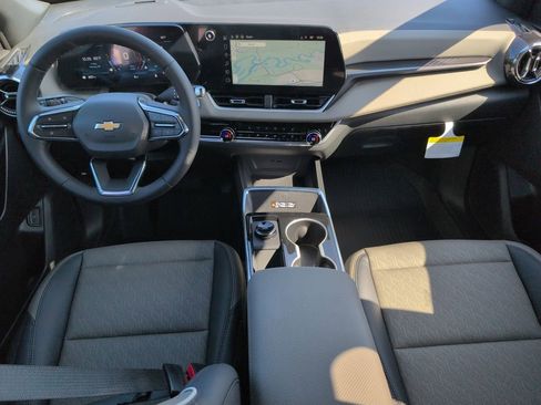 New 2026 Chevrolet Equinox LT w/ Convenience Package II image 31