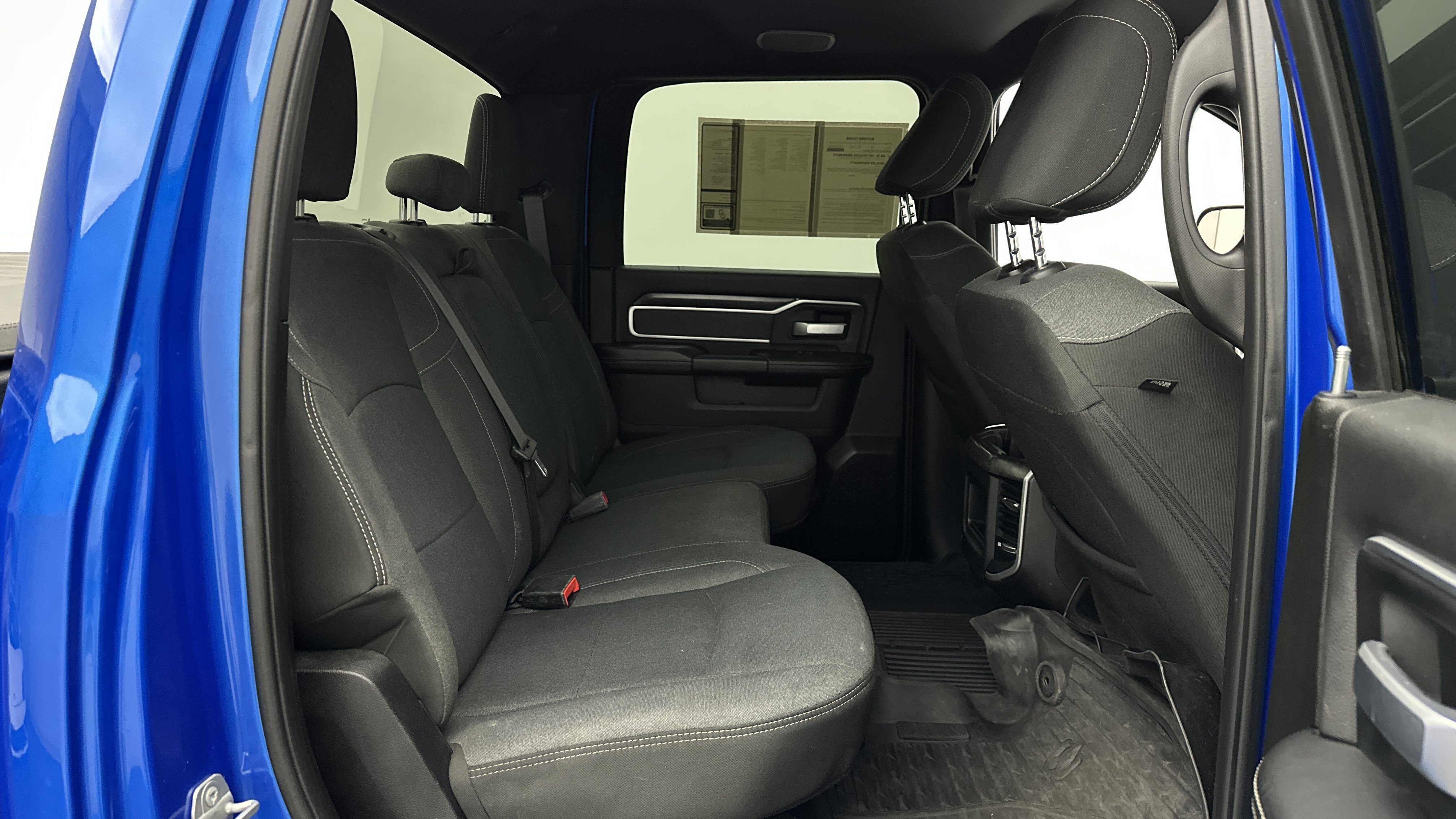 Used 2022 RAM 2500 Big Horn AWD/4WD image 31