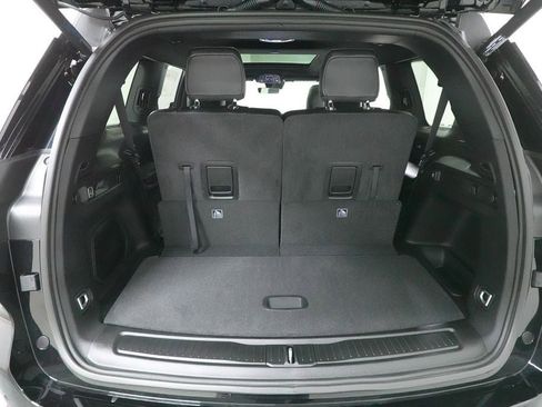 New 2026 Jeep Grand Cherokee L Limited w/ Limited Altitude Package AWD/4WD image 28