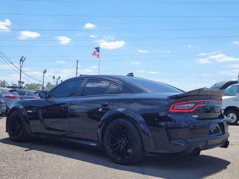 Used 2019 Dodge Charger Scat Pack w/ Plus Group RWD image 19