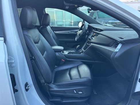 Used 2023 Cadillac XT5 Luxury w/ LPO, Floor Liner Package image 20