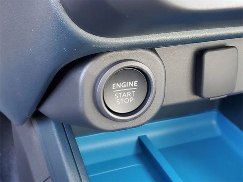 New 2025 Ford Maverick XLT w/ XLT Luxury Package image 17