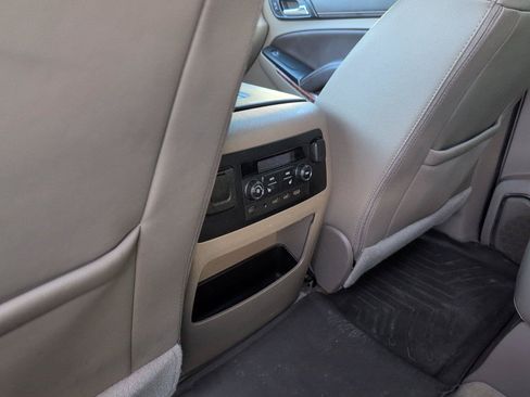 Used 2017 Chevrolet Tahoe Premier RWD image 33