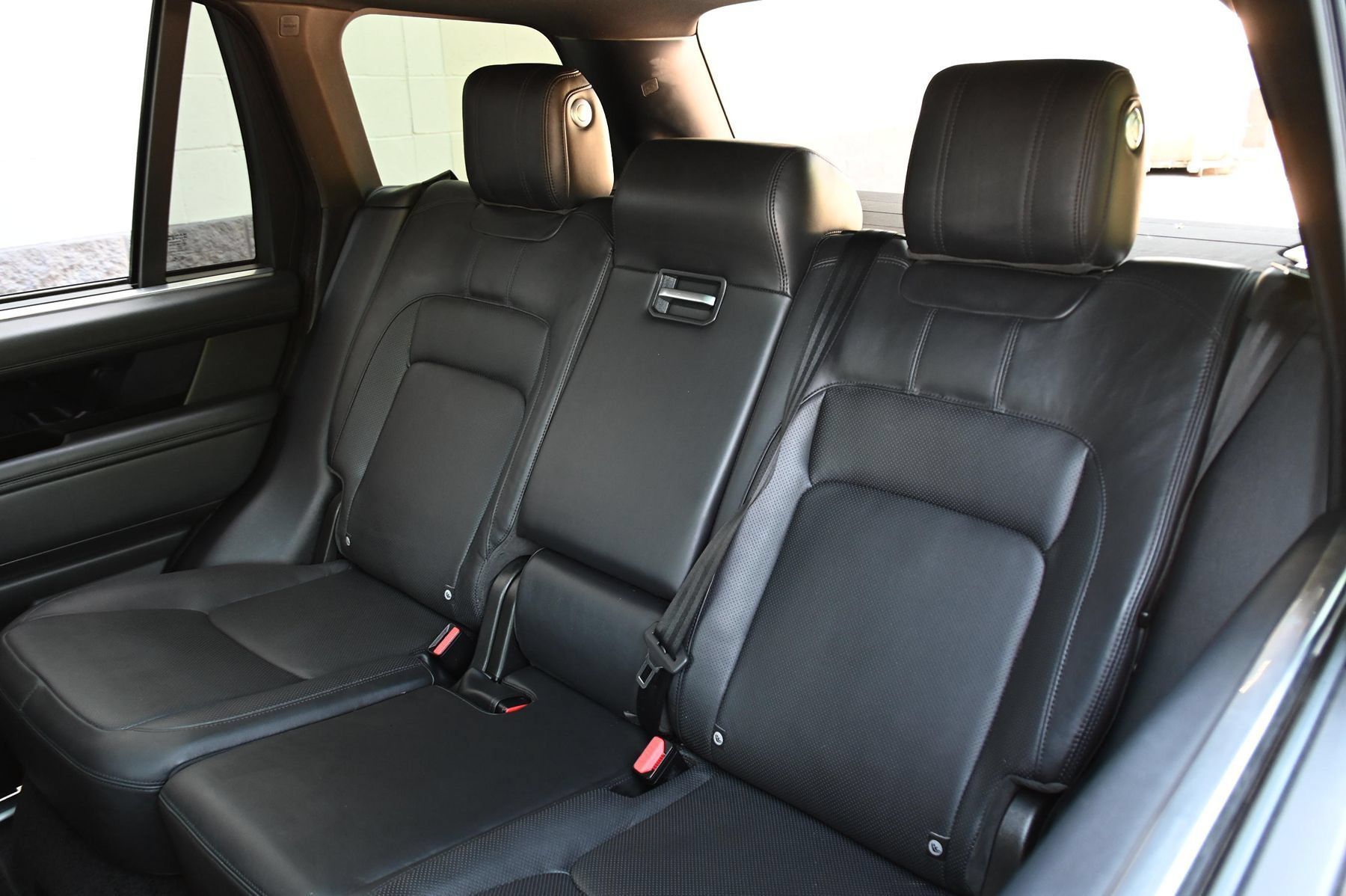 Used 2018 Land Rover Range Rover Long Wheelbase Supercharged AWD/4WD image 14