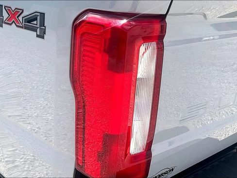 Used 2025 Ford F250 XLT AWD/4WD image 28