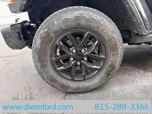 Used 2023 Jeep Gladiator Sport S image 10