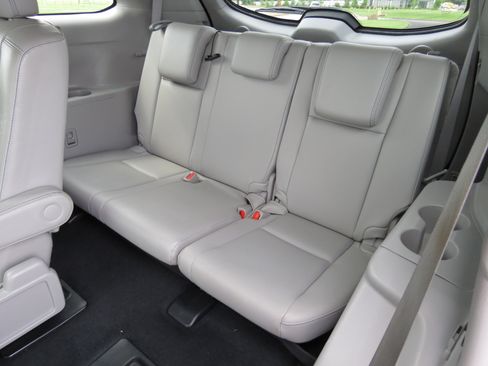 Used 2016 Toyota Highlander Limited image 36