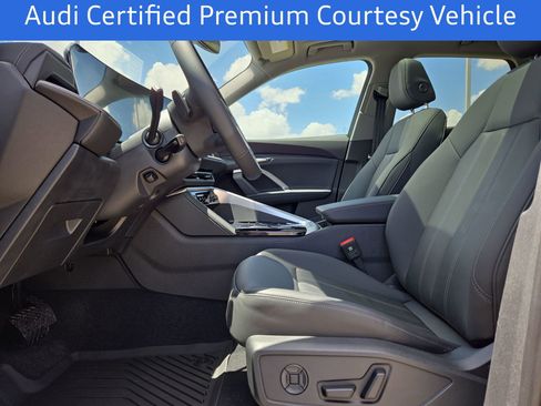 Certified 2025 Audi Q5 Premium w/ Convenience Package AWD/4WD image 16