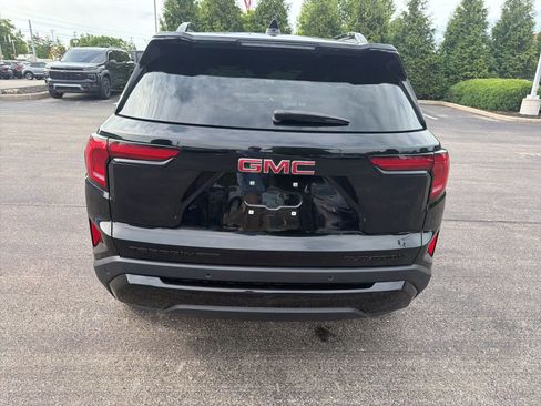 Used 2026 GMC Terrain Elevation w/ Elevation Premium Package AWD/4WD image 4