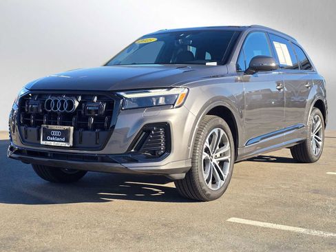 Certified 2025 Audi Q7 2.0T Premium Plus w/ Premium Plus Package image 7