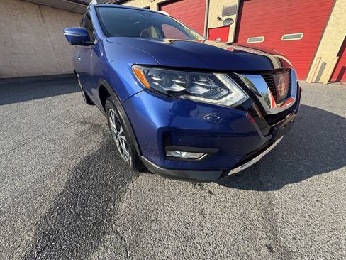 Used 2017 Nissan Rogue SL w/ SL Premium Package AWD/4WD image 12
