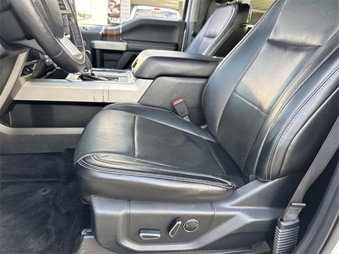 Used 2016 Ford F150 Lariat w/ Equipment Group 502A Luxury image 17