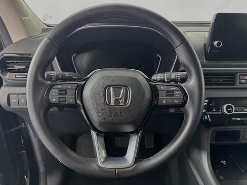Certified 2025 Honda Pilot EX-L image 11