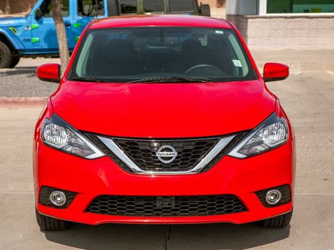 Used 2017 Nissan Sentra SV w/ Electronics Package FWD image 3