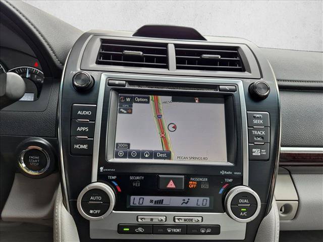 Used 2014 Toyota Camry XLE w/ Leather Package FWD image 13