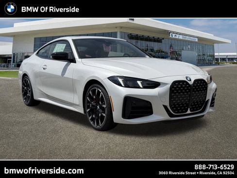 New 2026 BMW 430i Coupe w/ M Sport Package RWD image 1