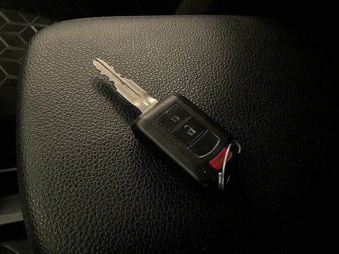 Used 2025 Mitsubishi Outlander Sport AWD image 32