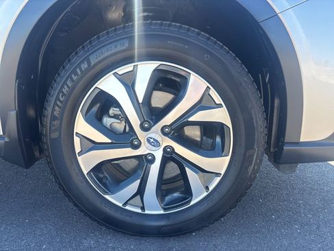 Used 2020 Subaru Outback Limited XT w/ Popular Package #2 image 29