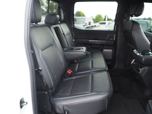 Used 2025 Ford F150 Lariat AWD/4WD image 19