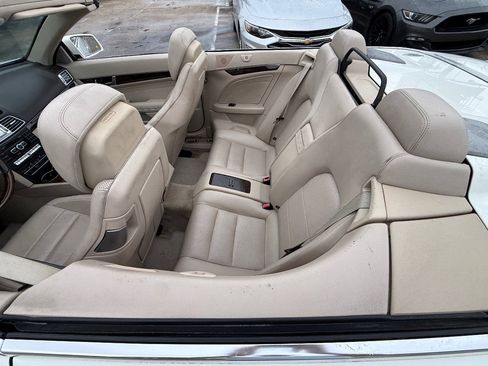 Used 2014 Mercedes-Benz E 350 Cabriolet image 31