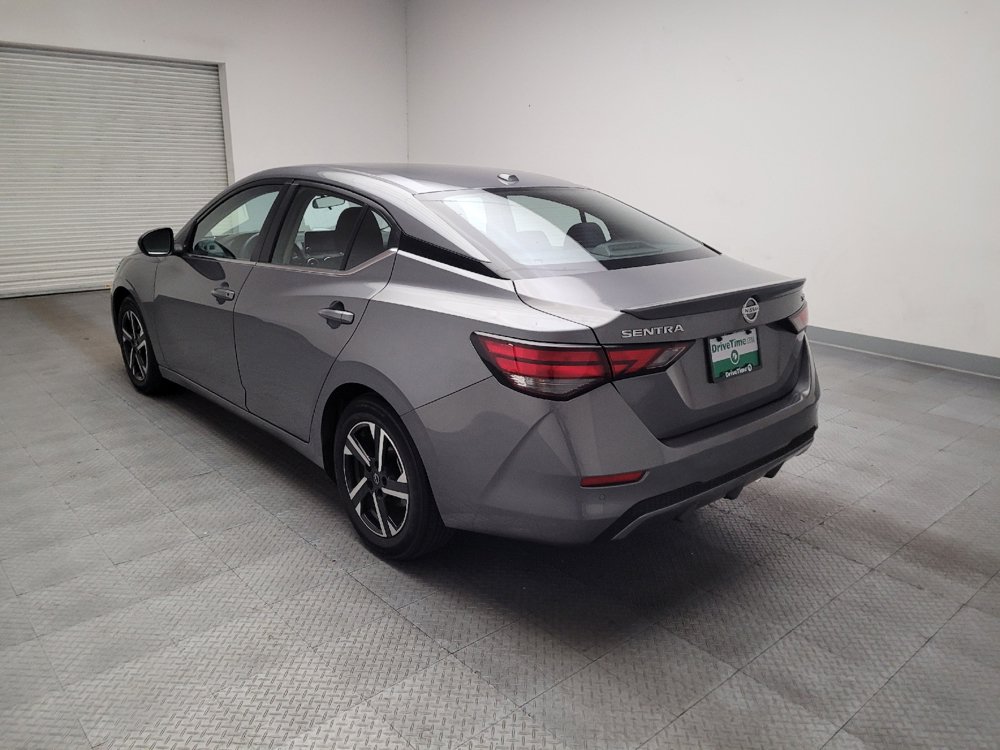 Used 2025 Nissan Sentra SV FWD image 5
