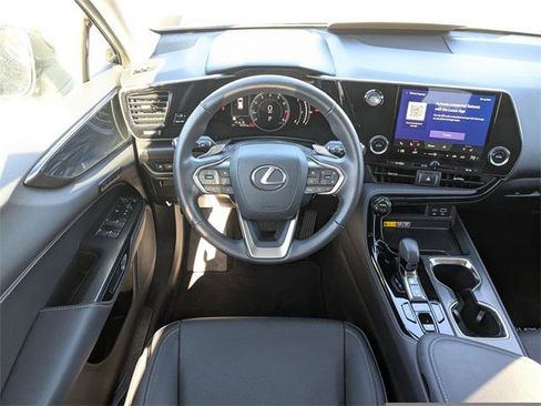 Certified 2025 Lexus NX 250 FWD w/ Accessory Package (Z1) image 15
