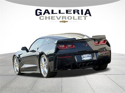 Used 2016 Chevrolet Corvette Stingray Coupe w/ 2LT Preferred Equipment Group image 5