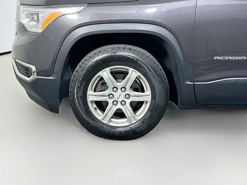 Used 2017 GMC Acadia SLE FWD image 35