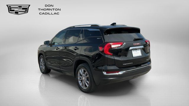Used 2023 GMC Terrain SLT w/ Infotainment Package II AWD/4WD image 3