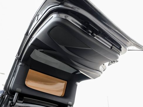 Used 2018 Tesla Model X 75D image 50