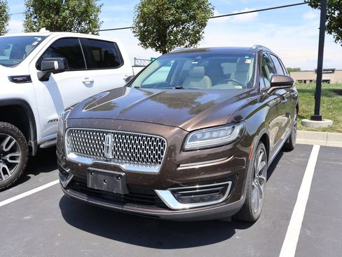 Used 2019 Lincoln Nautilus Reserve w/ Driver Assistance Package AWD/4WD image 1