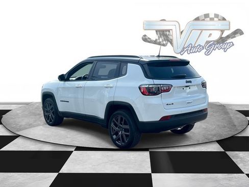 Used 2026 Jeep Compass Limited AWD/4WD image 5