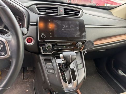 Used 2022 Honda CR-V Touring image 11