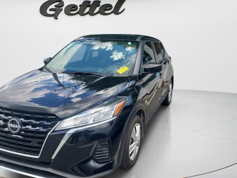 Used 2023 Nissan Kicks S FWD image 8